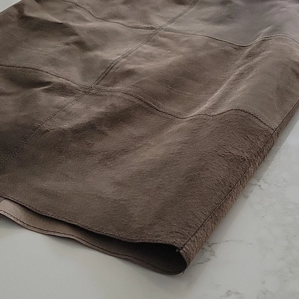 Suede Leather Patch Pencil Skirt - Picture 6 of 7